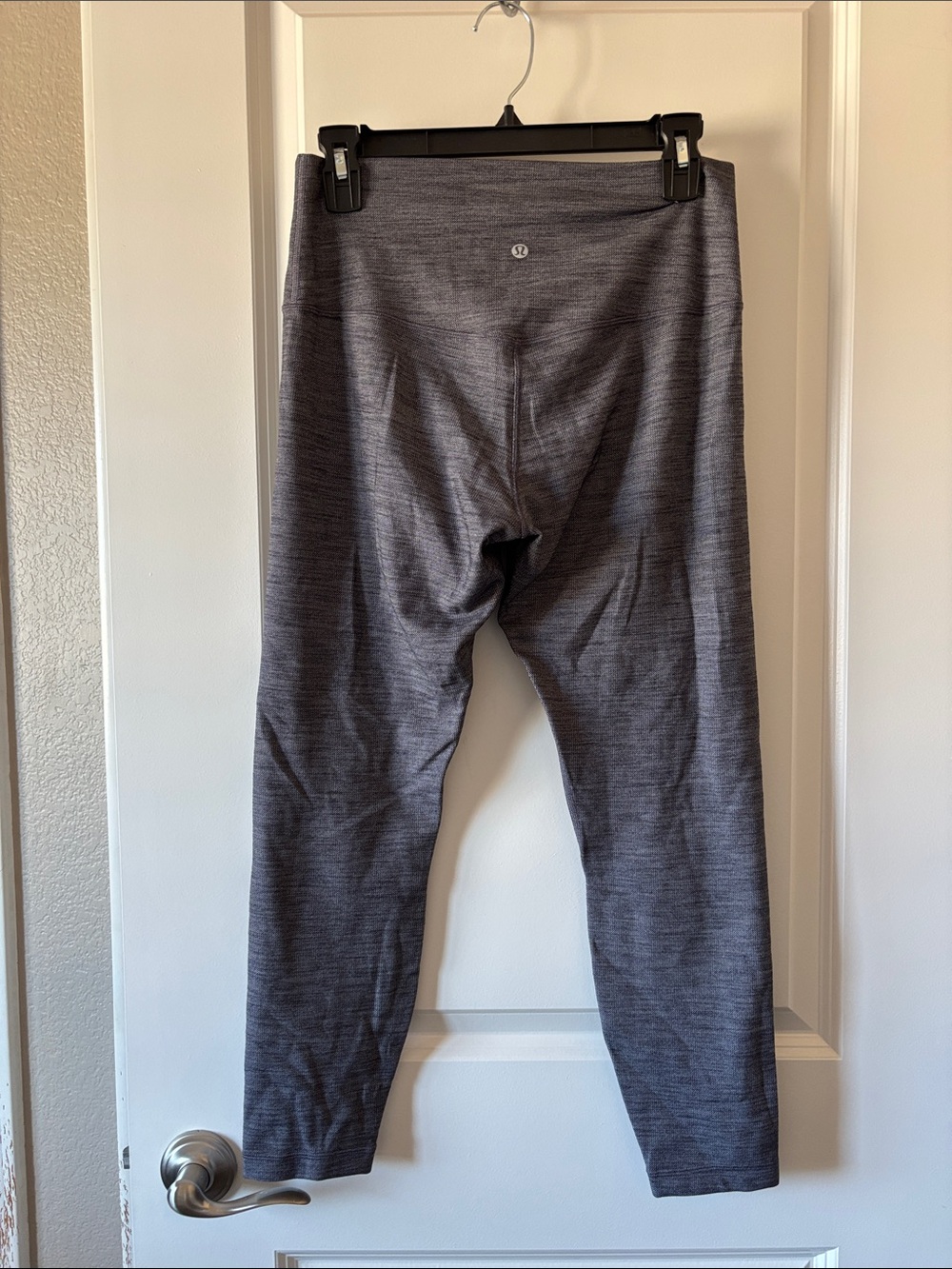 lululemon athletica women’s textured grey leggings NWT